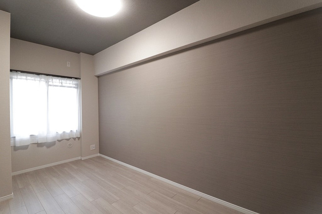 【子供部屋】 | 藤和シティホームズ中本公園 | 【洋室5.7帖】クローゼットあります♪