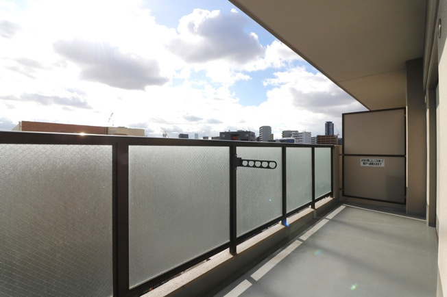 【バルコニー】 | 藤和シティホームズ中本公園 | 十分な広さを確保した南向きのバルコニーです☆