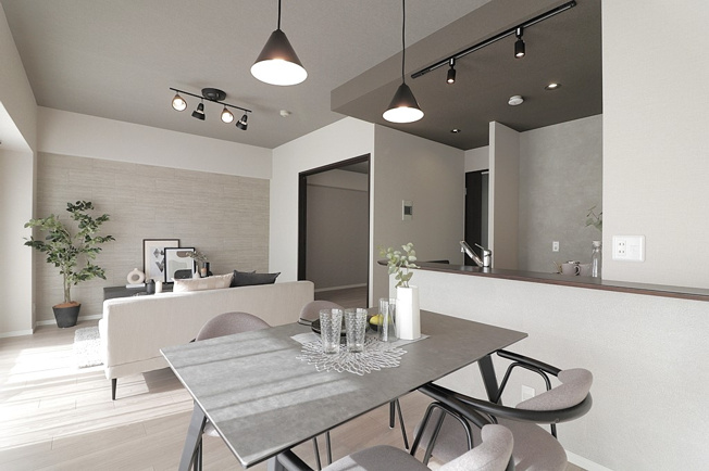 【居間・リビング】 | 藤和シティホームズ中本公園 | 【LDK：約15.2帖】クロス貼替え、フローリング張替え、水廻り設備一新、ハウスクリーニング済みです☆