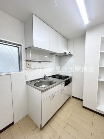 大阪市鶴見区今津中１丁目の賃貸マンションのキッチン