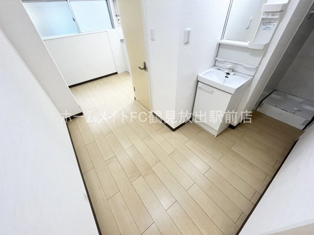 大阪市鶴見区今津中１丁目の賃貸マンションの居間・リビング