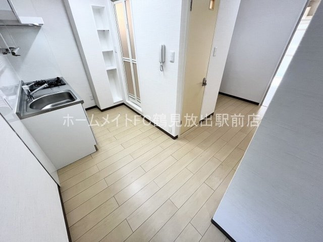 大阪市鶴見区今津中１丁目の賃貸マンションの内装