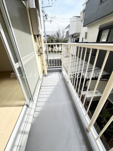 大阪市鶴見区今津中１丁目の賃貸マンションのバルコニー