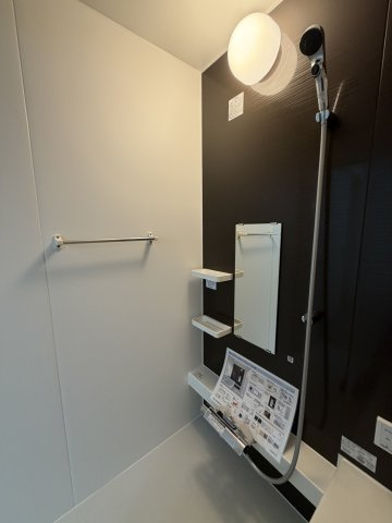《仲介手数料無料》上尾市東町１丁目6-11新築一戸建てリガーレの浴室