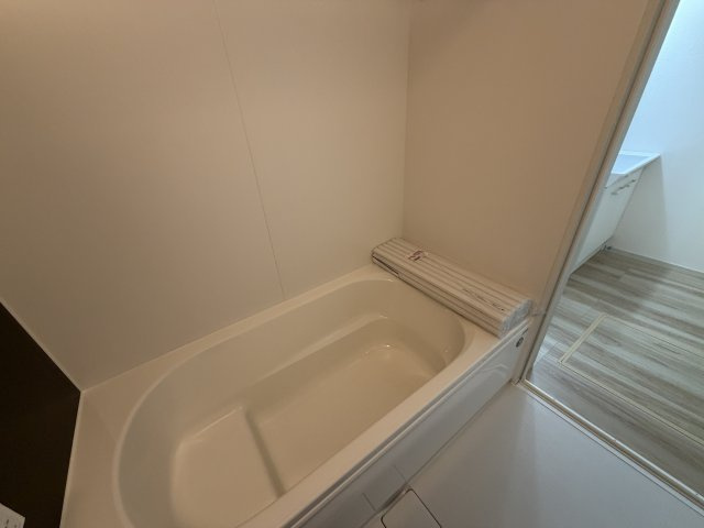 《仲介手数料無料》上尾市東町１丁目6-11新築一戸建てリガーレの浴室