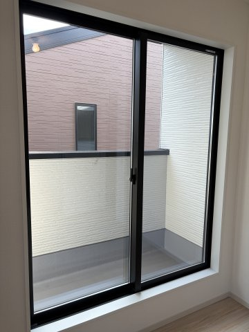 《仲介手数料無料》上尾市東町１丁目6-11新築一戸建てリガーレのバルコニー