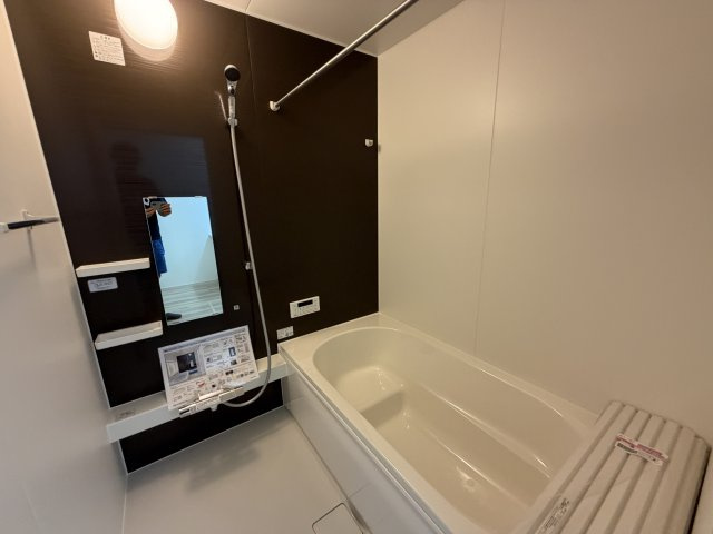 《仲介手数料無料》上尾市東町１丁目6-11新築一戸建てリガーレの浴室