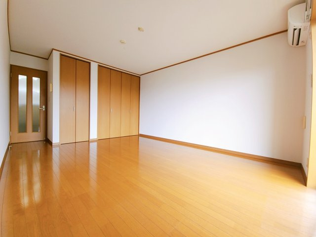 【寝室】 | メルベーユ横浜 | 落ち着いて過ごせるお部屋なので、寝室にいかがでしょうか