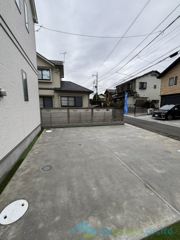 平塚市豊田宮下　全２棟A号棟の駐車場