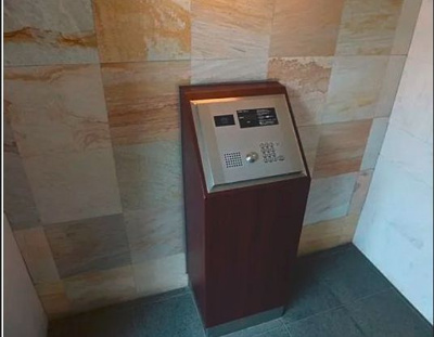 【玄関】 | カスタリア押上 | 明るい玄関です