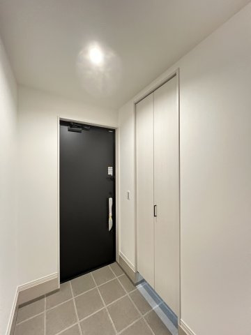 大和高田市勝目の玄関|収納もある玄関です