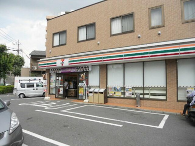 セブンイレブン豊玉上店まで551m