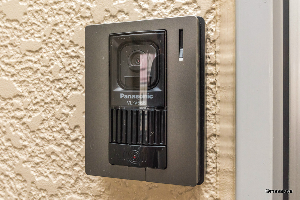 トゥインクル東和田のエントランス|TVインターホン