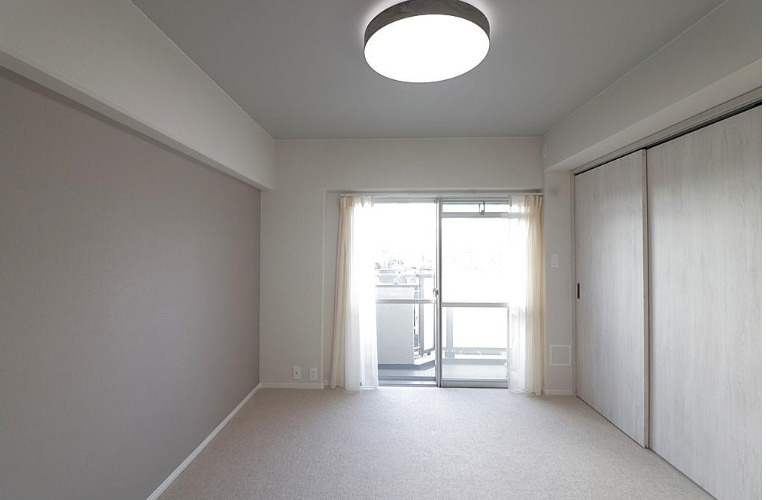 サンライフ本山の洋室|洋室約6.0帖