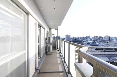 サンライフ本山のバルコニー