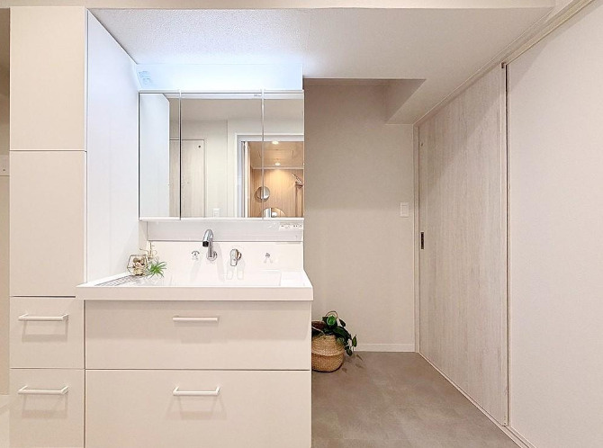 サンライフ本山の洗面所|洗面化粧台新調