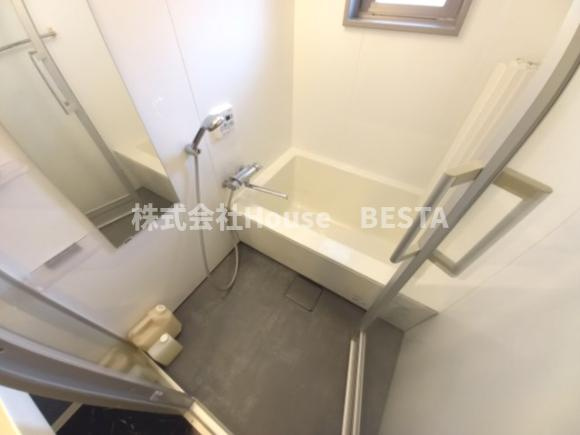 ｇ+（ジープラス）の浴室