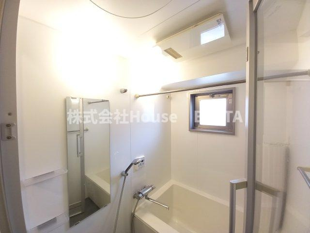 ｇ+（ジープラス）の浴室