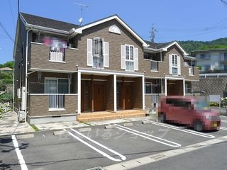 広島市安佐北区亀山６丁目のアパート