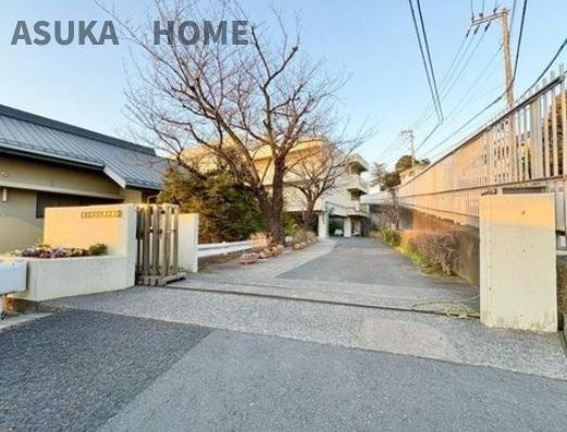 クリオ新横浜壱番館のその他|横浜市立篠原中学校徒歩16分です。お友達とおしゃべりしながらの通学は楽しいですよね。