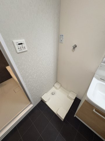 ハイコーポ長岡京B棟503の設備|室内洗濯機置き場