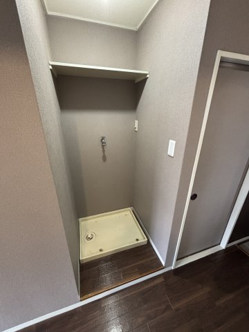 ハイツひるみFの玄関