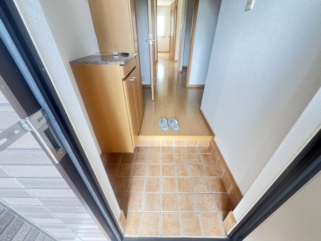 ひまわり　Ａの玄関|高崎、前橋のお部屋探しはエンドスケープまで！お客様の理想お聞かせ下さい♪