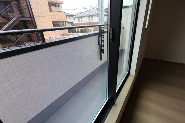 《仲介手数料無料》中央区鈴谷７丁目10新築一戸建てハートフルタウンのバルコニー