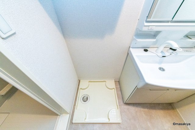 アガパンサス　Ⅱの洗面所