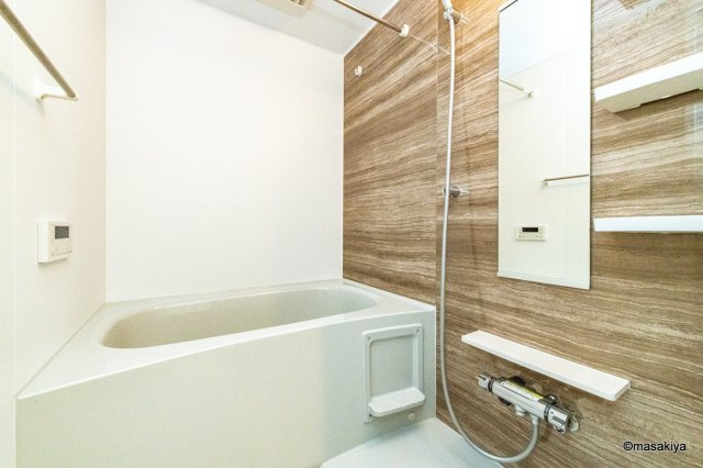 アガパンサス　Ⅱの浴室