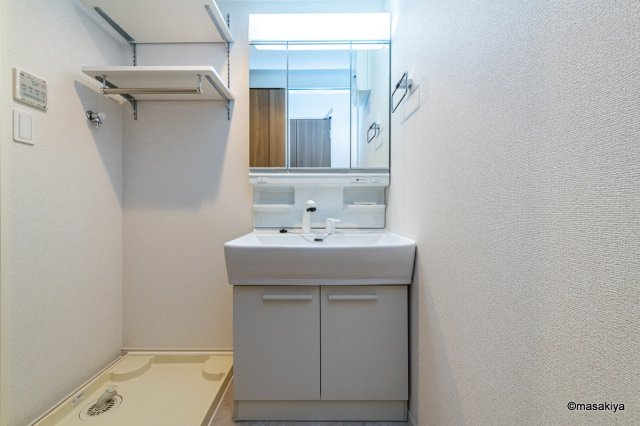 アガパンサス　Ⅱの洗面所