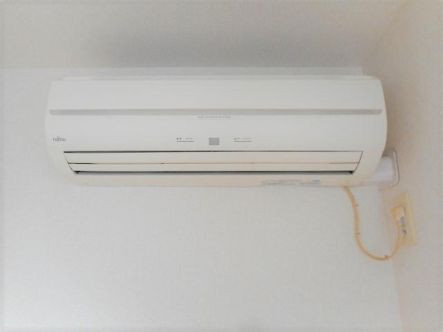 ロックスビルの設備|エアコン1基