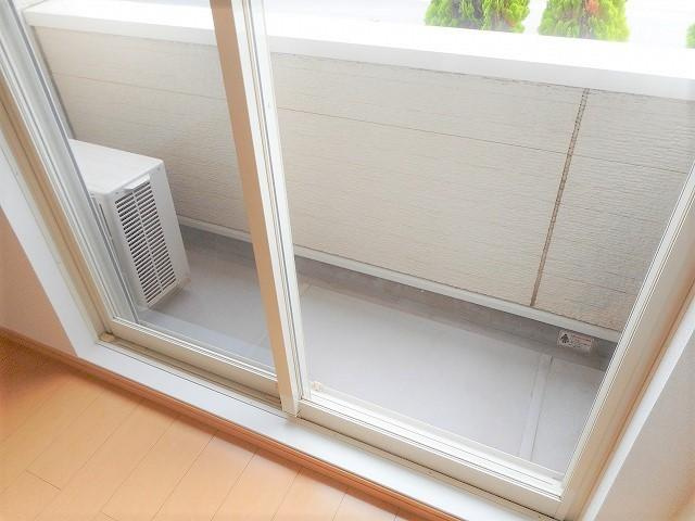 ロックスビルのバルコニー|広くて明るいバルコニー