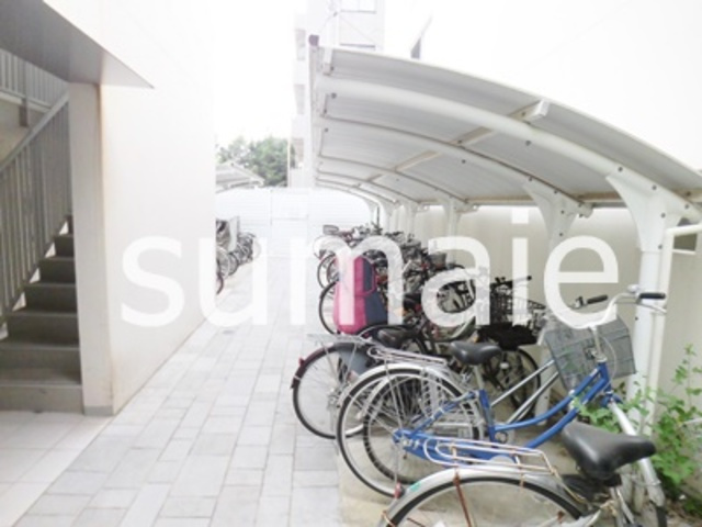 グランガーデンⅢの駐車場|駐輪場☆