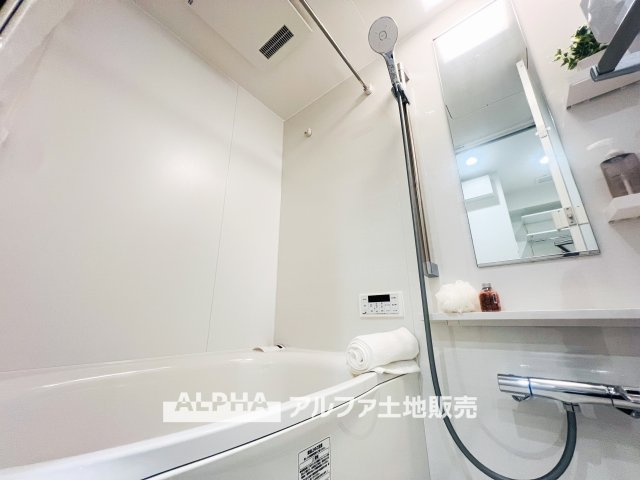 ダイアパレス河辺第Ⅱの浴室|【Bathroom】
◆風呂◆カビが付きにくく軽くこすれば簡単に落ちるお掃除ラクラク仕様です。