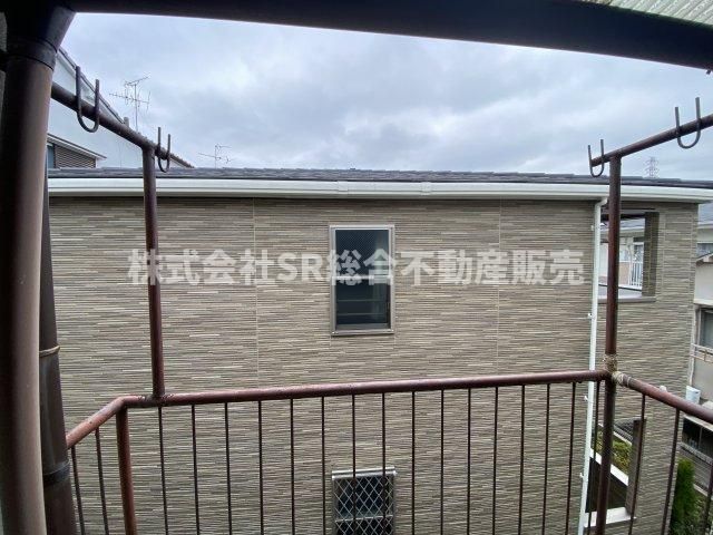 池島町4丁目中古テラスハウスの展望|外からの目を気にせずに洗濯物を干せます！