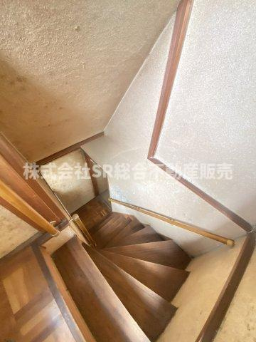 池島町4丁目中古テラスハウスの内装|当日予約も大歓迎です！土日祝、雨の日やお子様連れのお客様の送迎も可能ですのでお気になさらずお問合せ下さい。お仕事終わりのお時間にも柔軟に対応致しますのでお気軽にお申し付け下さいませ。