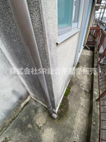 池島町4丁目中古テラスハウスのバルコニー|3F北側のバルコニーです。