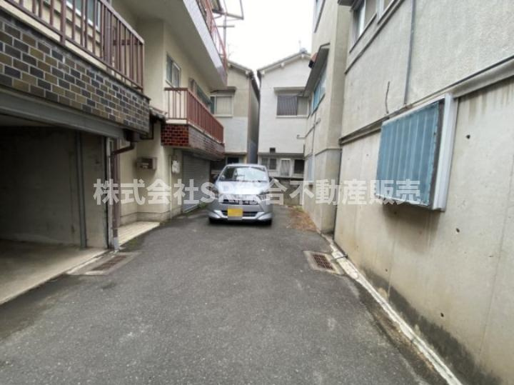 池島町4丁目中古テラスハウスの前面道路含む現地写真|前面道路含む現地写真です