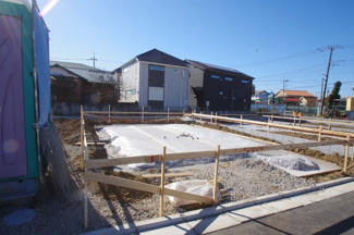 【外観】 | 【仲介手数料無料！！】稲城市押立　新築戸建て（全13棟）12号棟　5580万円 | 10号棟　令和7年12月12日撮影