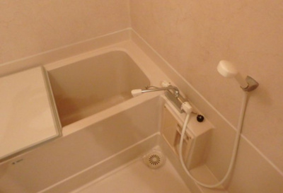 【浴室】 | アーバンコートサカスⅢ | 日々の疲れを癒すお風呂付です