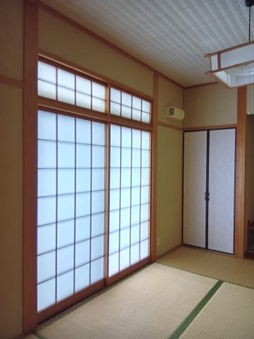 西琴芝２丁目貸家の和室