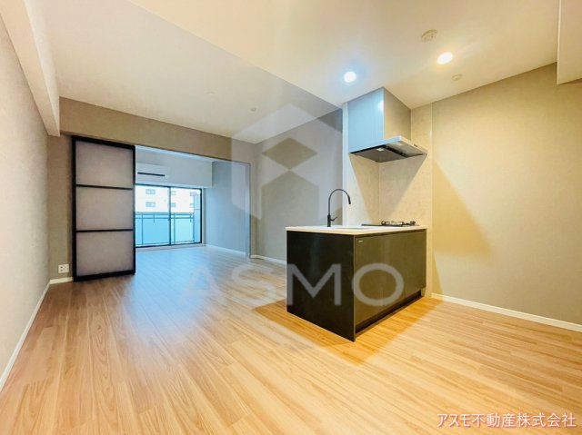 【居間・リビング】 | S-RESIDENCE大阪上本町