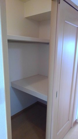 サニーブローテ住吉Ⅱ　　刈谷市近郊の賃貸はクラスホーム刈谷店の収納|たっぷりとした収納スペースです