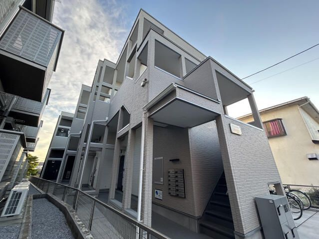 ＣＢ春日部クイントの外観