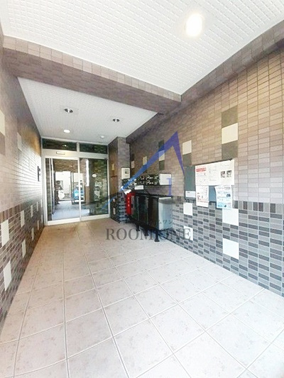 スペースＡのエントランス|エントランスです。