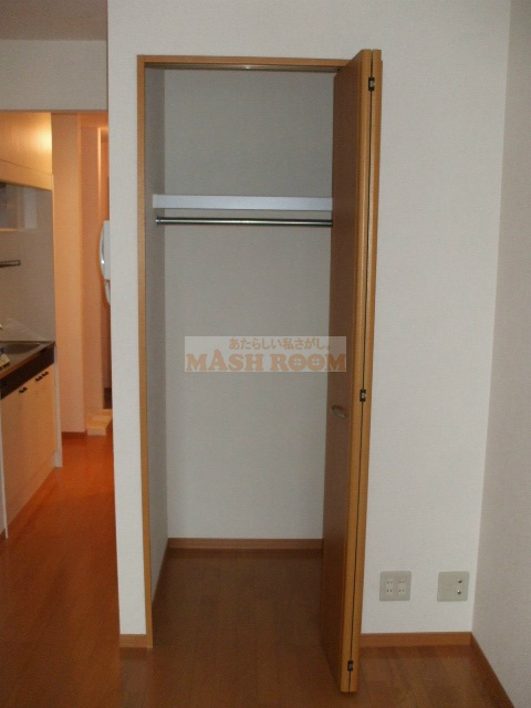 中野区大和町３丁目のアパートの収納