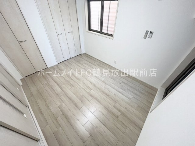 STスクエア徳庵の洋室