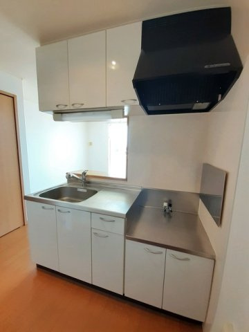 シャルマンプラースⅠ　　刈谷市近郊の賃貸はクラスホーム刈谷店のキッチン|キッチンでお料理をお楽しみください