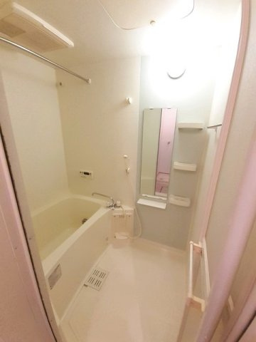 シャルマンプラースⅠ　　刈谷市近郊の賃貸はクラスホーム刈谷店の浴室|ゆったり過ごせるお風呂です